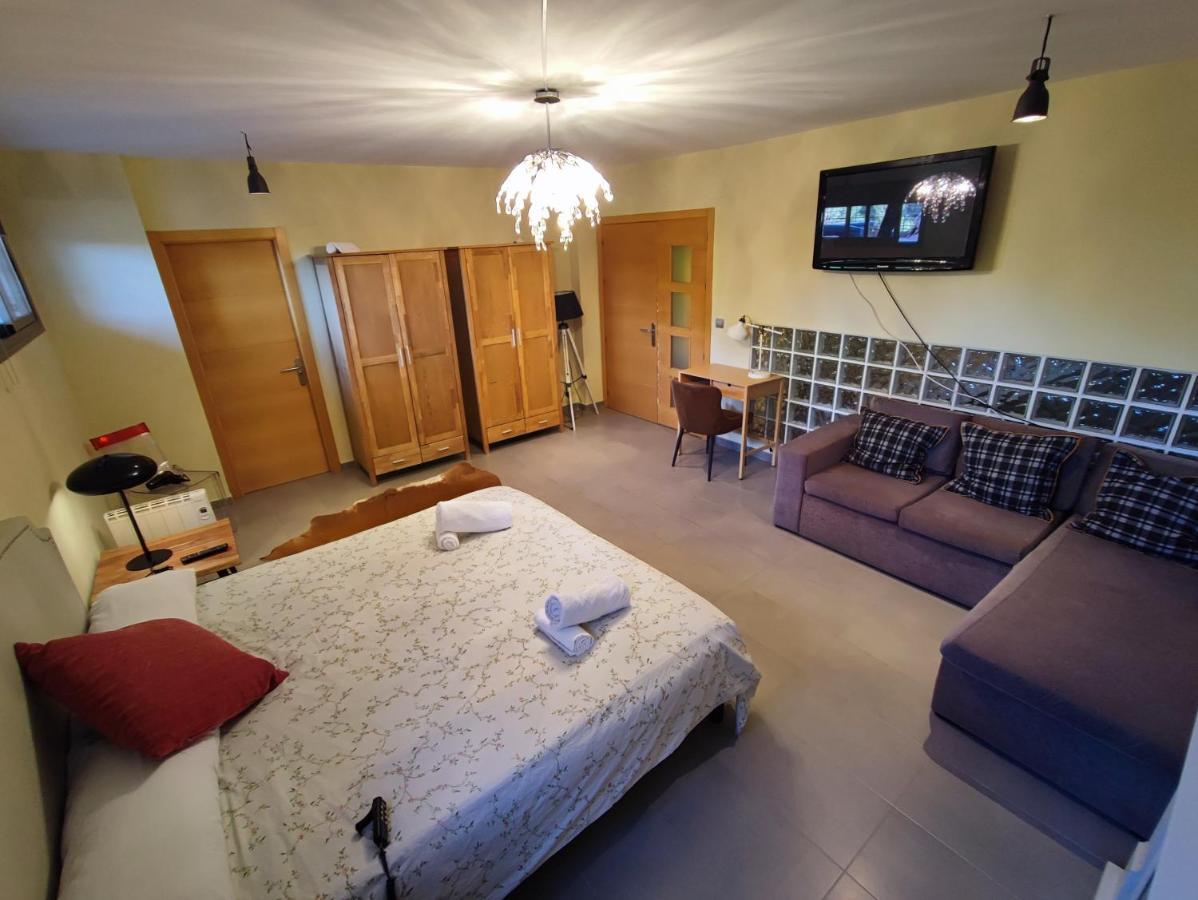 Villa Aguilas Club - Guest House מאלגה מראה חיצוני תמונה